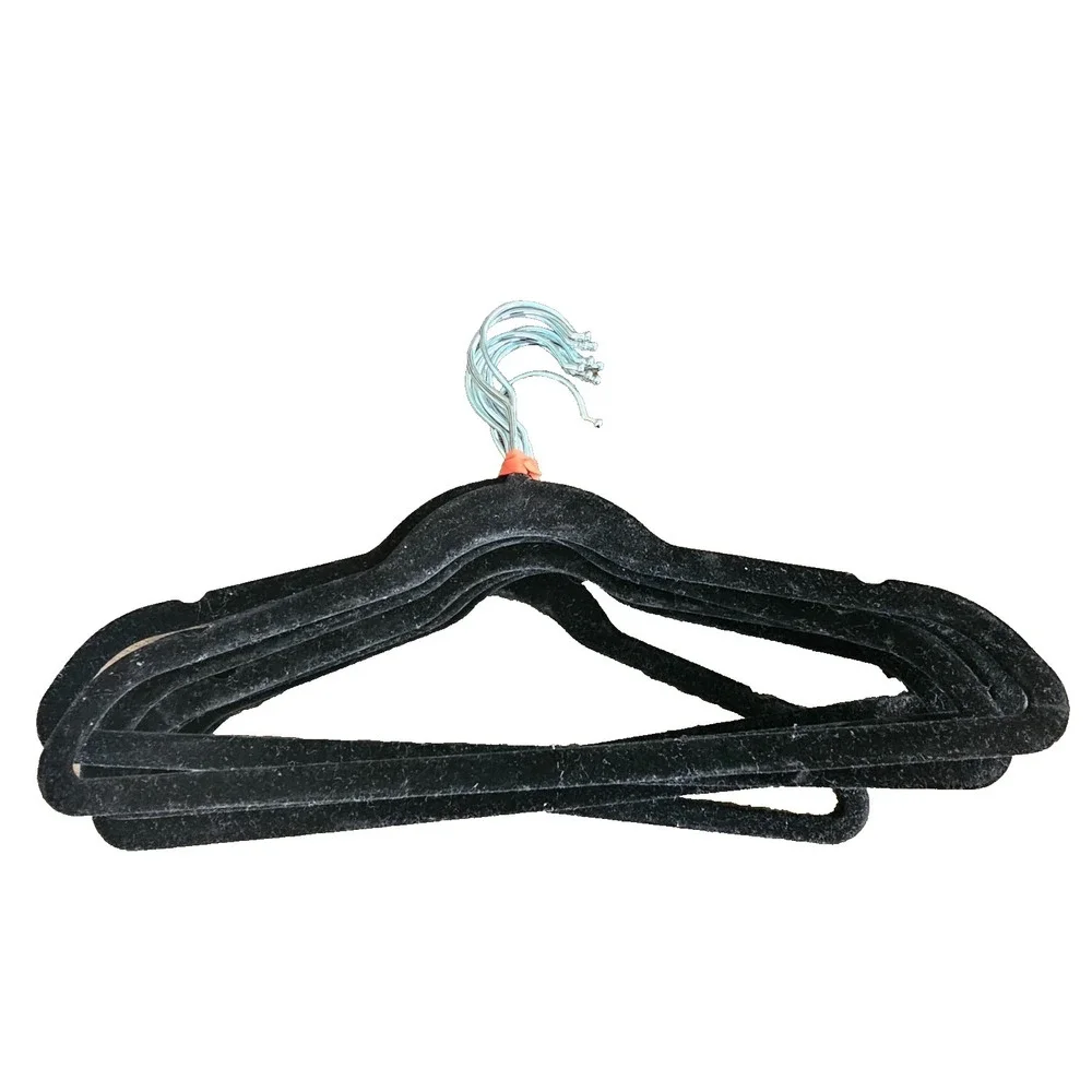 black velvet children's hangers qty 10‎